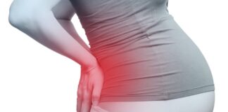 Dores na coluna em mães e gestantes: como evitar?