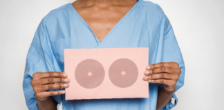 Outubro Rosa: é possível amamentar durante o tratamento de câncer?