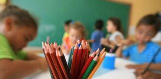 Crianças com TEA ou deficiência: negar matrícula ou cobrar valores extras pode ser considerado crime