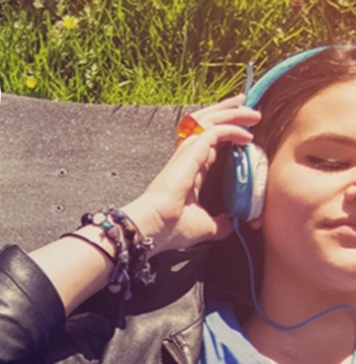 O Segundo Abraço: documentário aborda os desafios e conflitos da adolescência