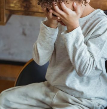 Depressão na infância: 5 sinais de que seu filho pode estar enfrentando o quadro