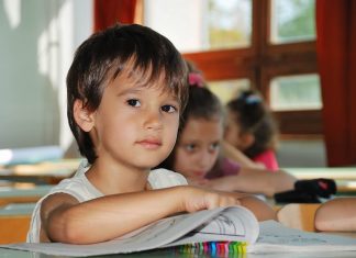 Trocar de escola no meio do ano