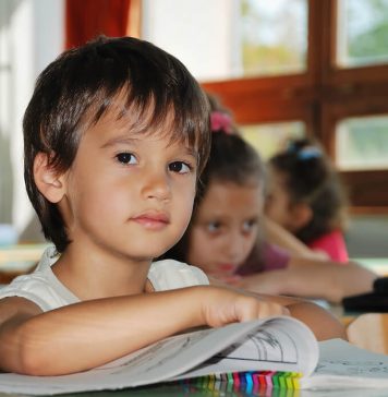 Trocar de escola no meio do ano