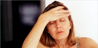 Menopausa tira o sono de até 60% das mulheres: noites mal dormidas podem afetar sua saúde e transformar sua rotina