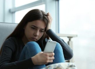 Janeiro Branco: saúde mental em adolescentes exige cuidado diante da ansiedade e do autodiagnóstico disponível nas redes